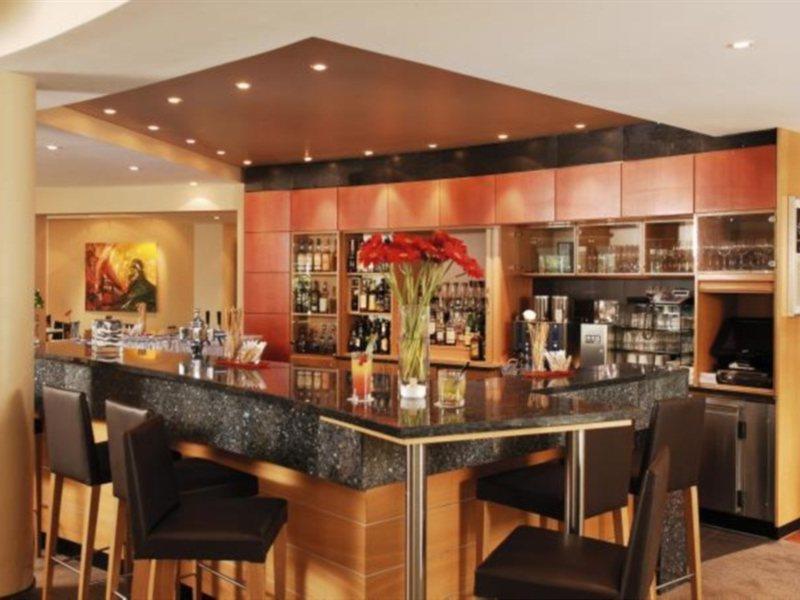 Nh Muenchen Messe Hotel Restaurant foto
