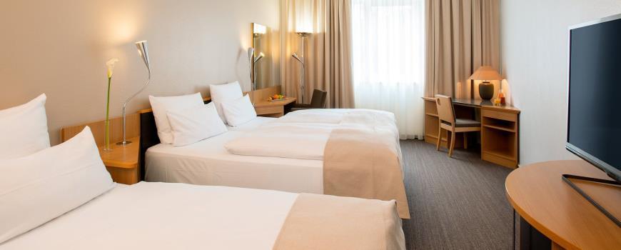 Nh Muenchen Messe Hotel Buitenkant foto