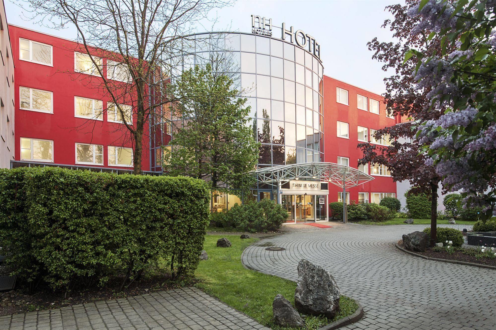 Nh Muenchen Messe Hotel Buitenkant foto